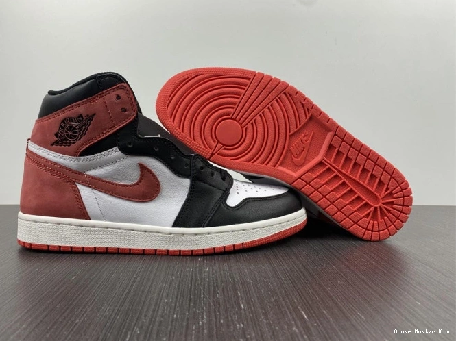 1 Retro Air Red 555088-112 Jordan Track High 0814